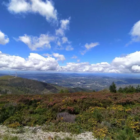 Apartament Res Do Chao Da Montanha Magica